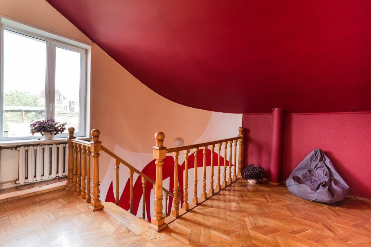 M42 Hostel ティビリシ エクステリア 写真