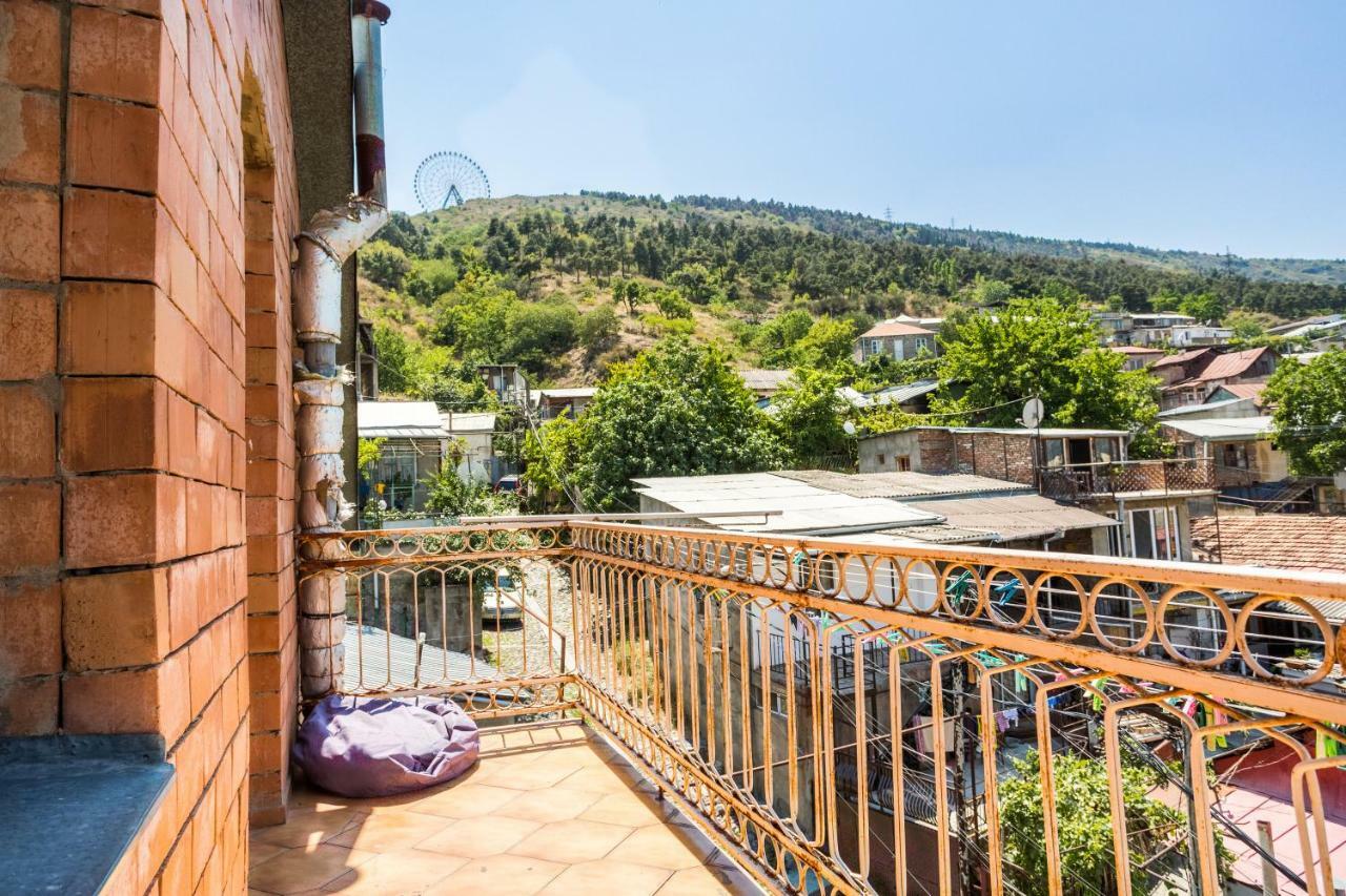 M42 Hostel ティビリシ エクステリア 写真