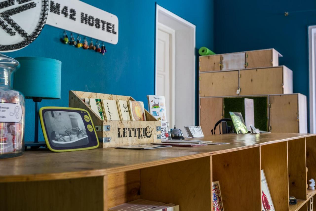 M42 Hostel ティビリシ エクステリア 写真